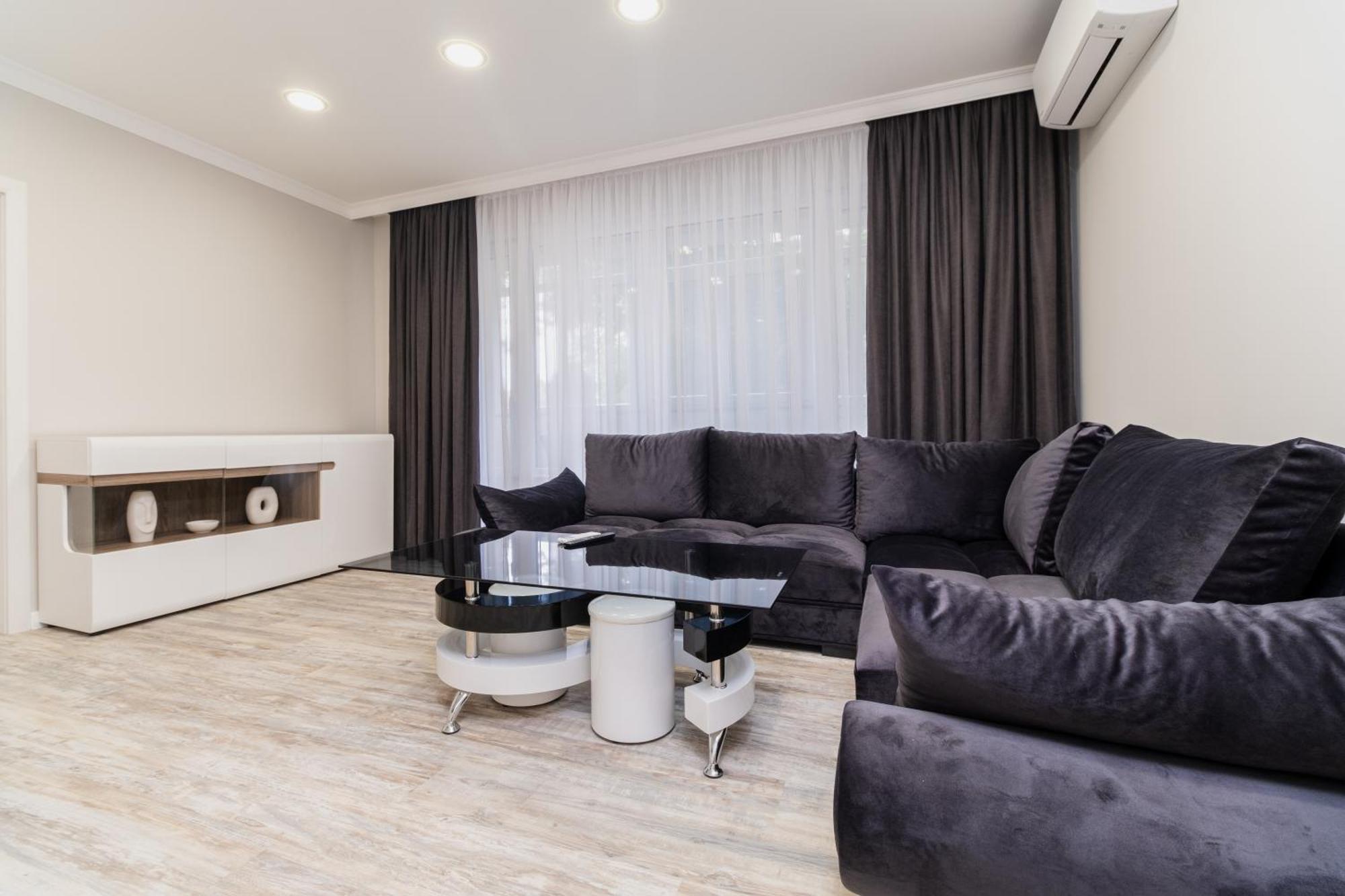 Gorgeous 2-Bedroom Apartment Plowdiw Exterior foto