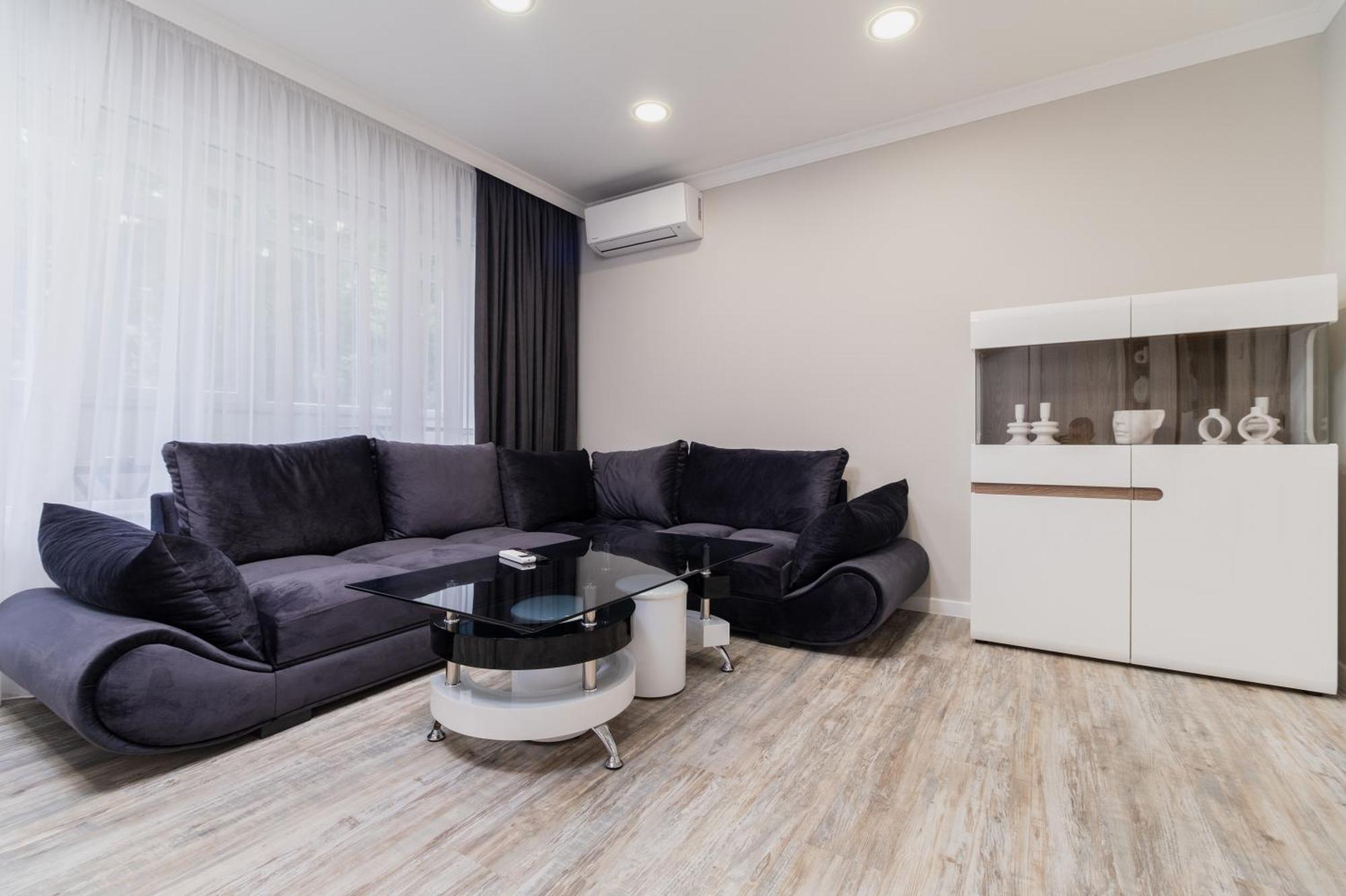Gorgeous 2-Bedroom Apartment Plowdiw Exterior foto