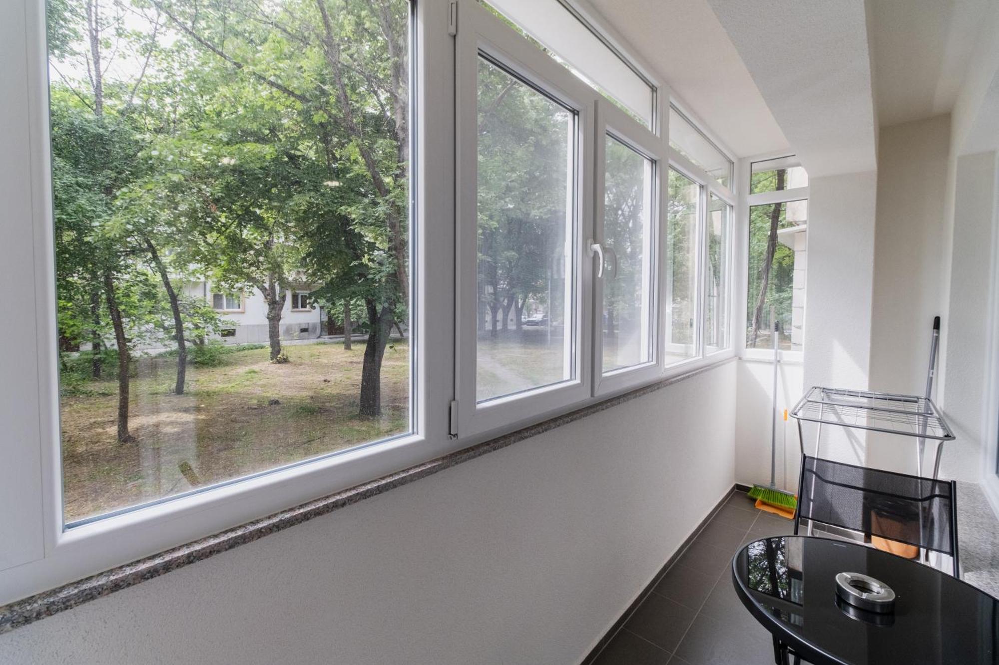Gorgeous 2-Bedroom Apartment Plowdiw Exterior foto